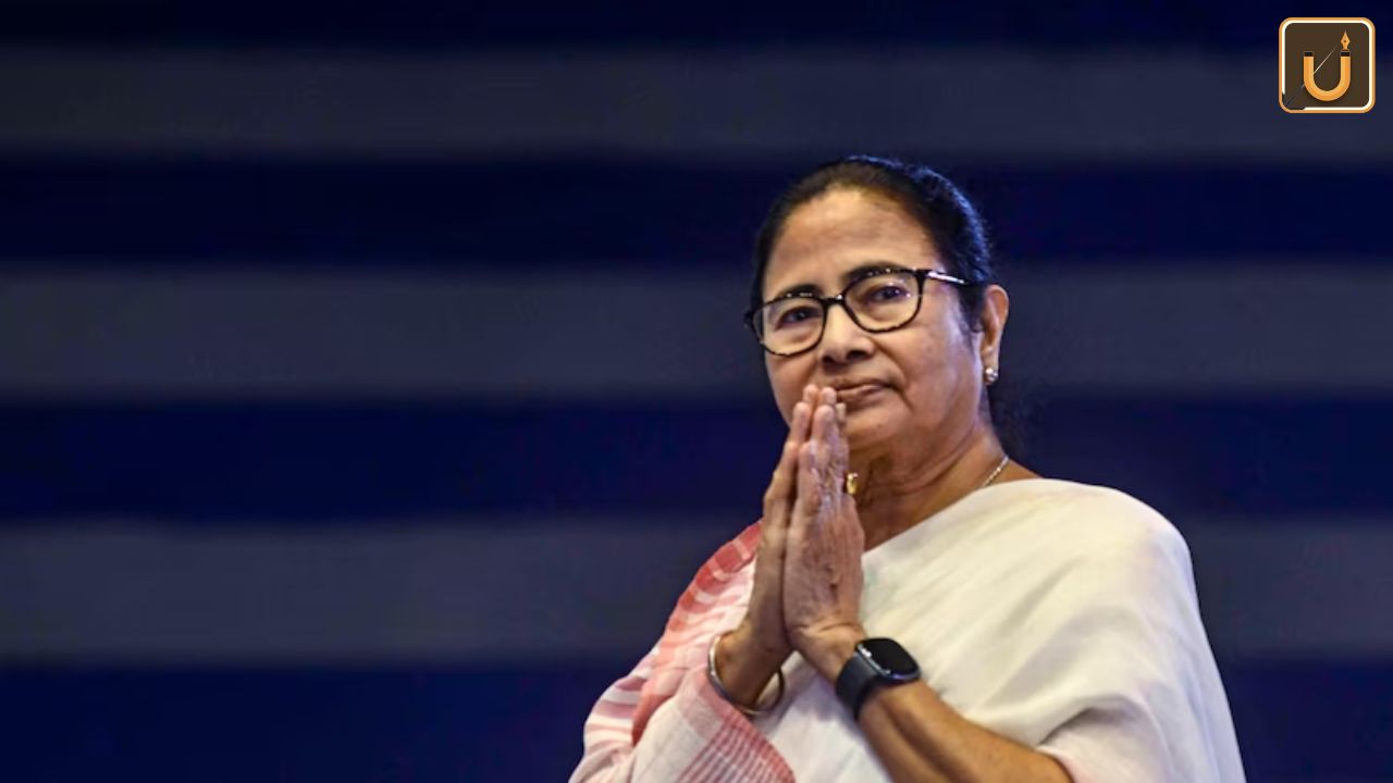 Usthadian Academy / Mamata Banerjee Launches ‘Yogyasree’ For SC/ST Students In West Bengal